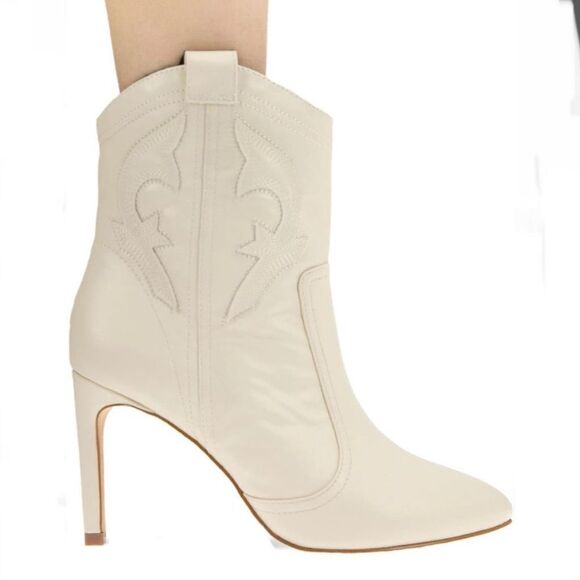 NWT BCBGENERATION 8 White/Ivory Sara Western Heeled Cowgirl Cowboy Ankle Booties - Picture 3 of 12